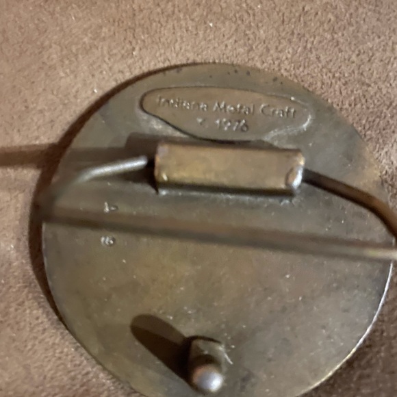 Hunter’s belt buckle copper like or copper not sure, listed to sell - Picture 2 of 3